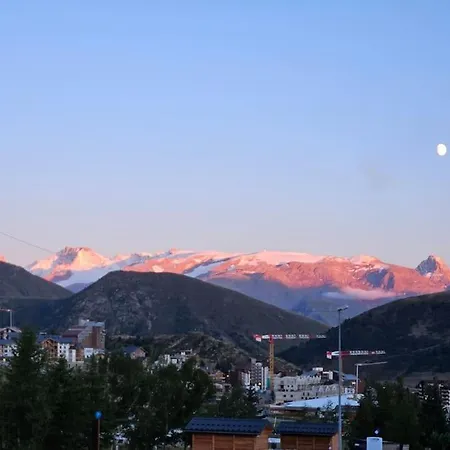 Aux Pieds Alpe D'huez Apartment